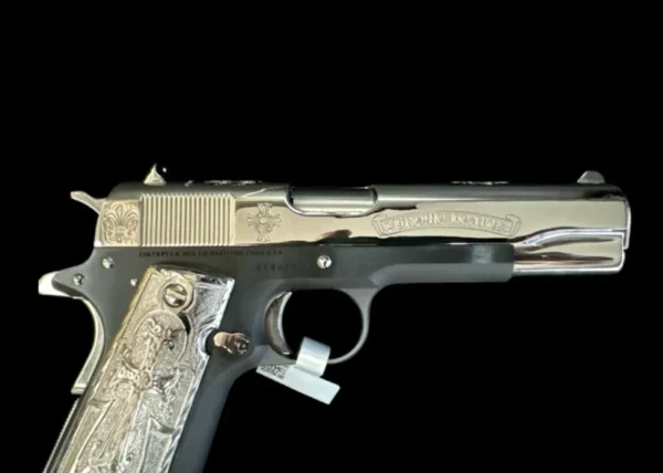 Colt 1911 Government 38 Super Chrome Hearts - Image 5